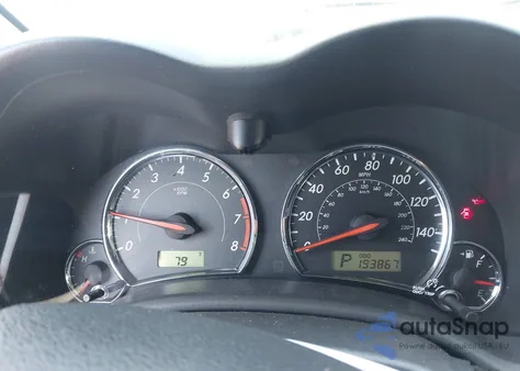 2011 Toyota Corolla S z USA, uszkodzony, nr VIN 2T1BU4EE6BC642630